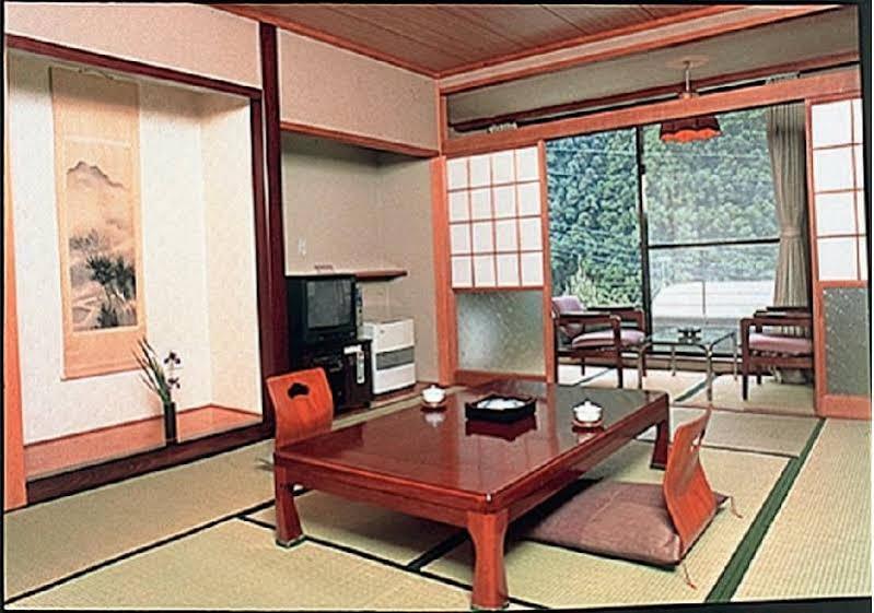 Nikko Green Hotel Natsukashiya Fuwari Εξωτερικό φωτογραφία
